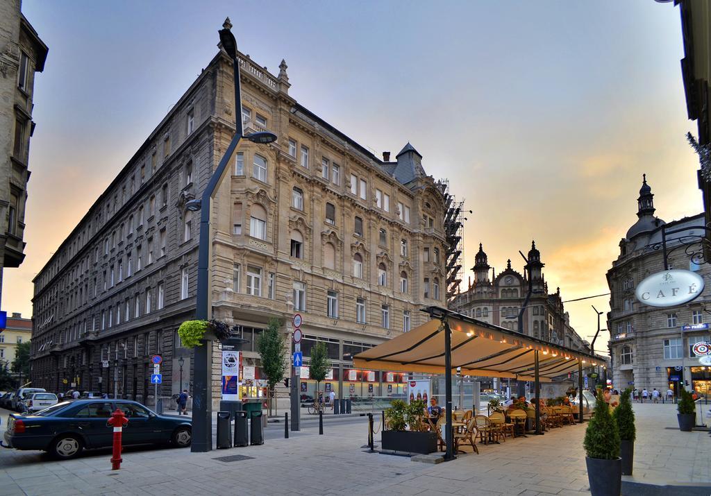 Focus Point Apartments Budapest Exteriör bild